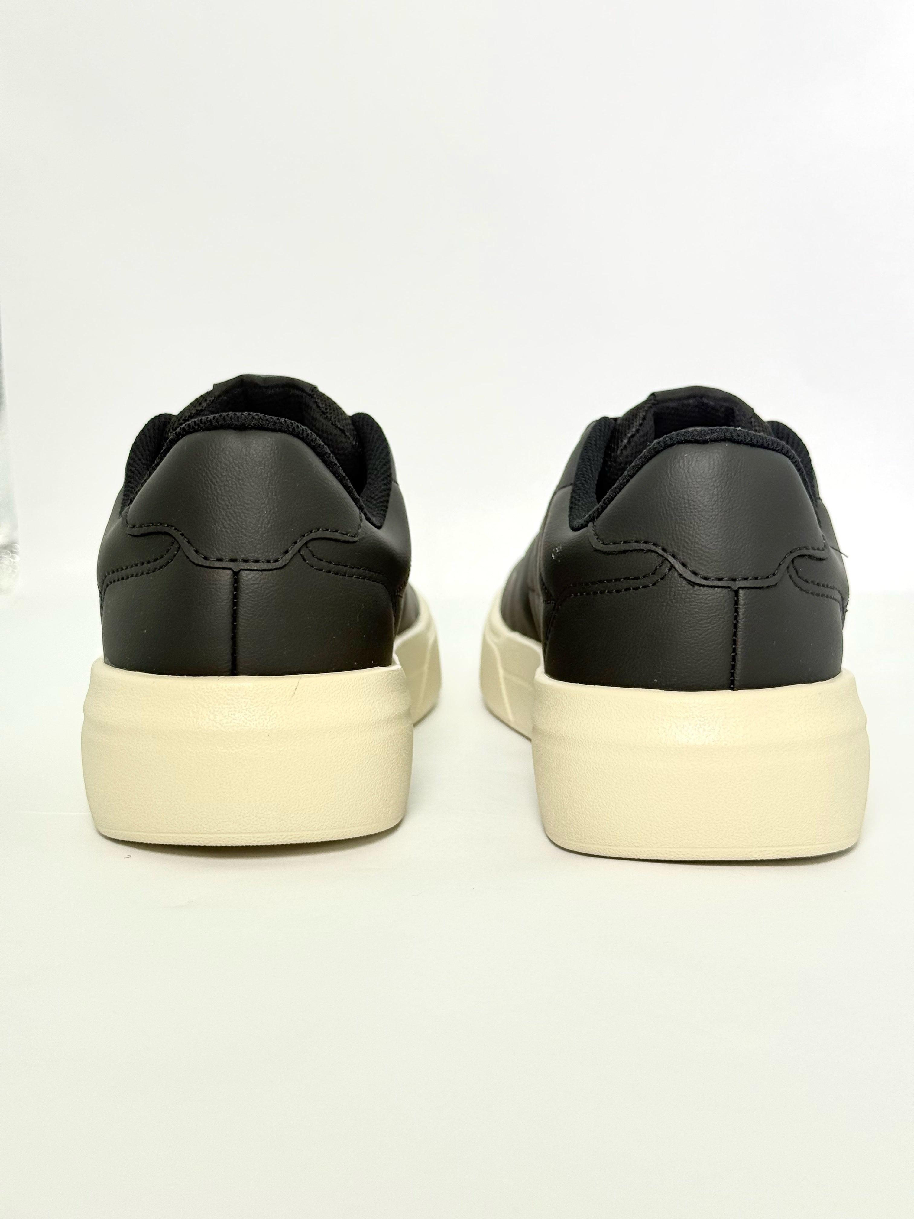 TENIS WC 220 CORDOBA BLACK/BLACK/BEIGE