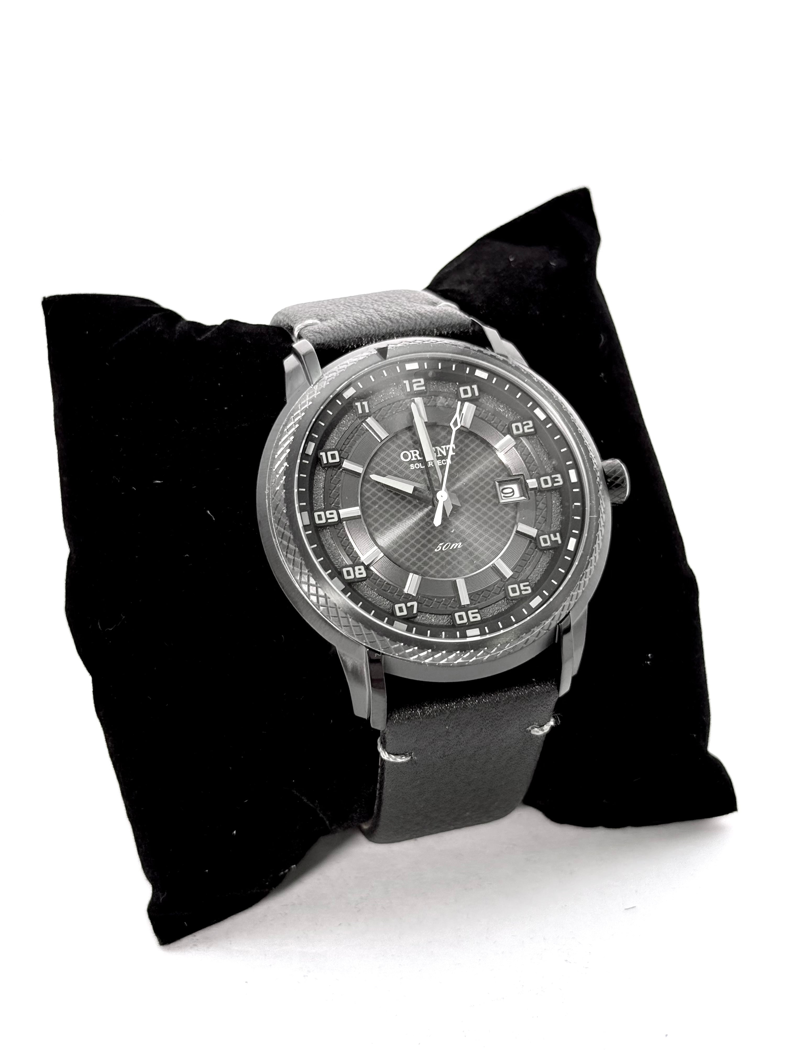 Relógio Orient Masculino Quartz – Grafite com Pulseira de Couro – 50m