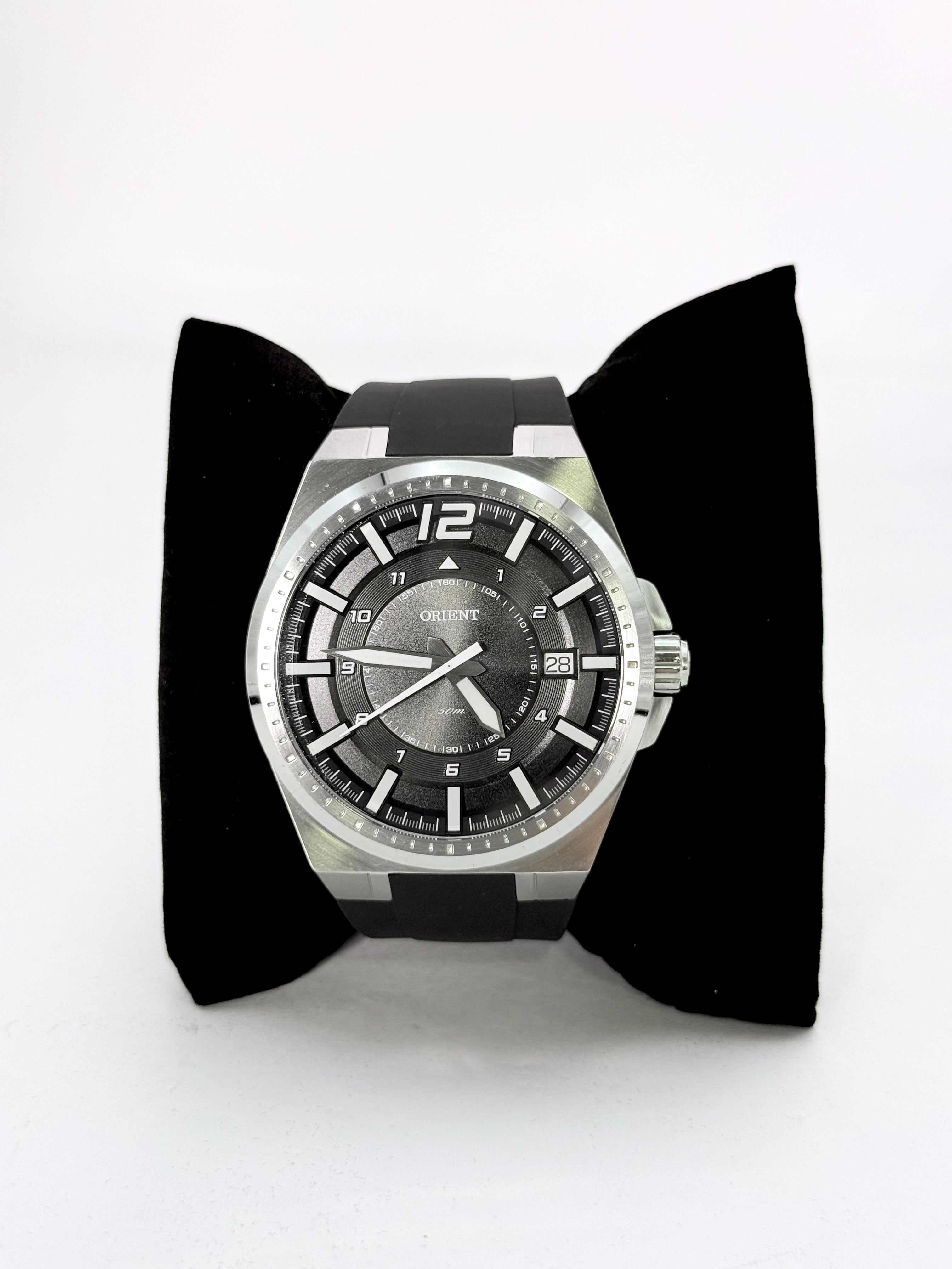 Relógio Orient Masculino – Esportivo com Pulseira de Silicone Preto