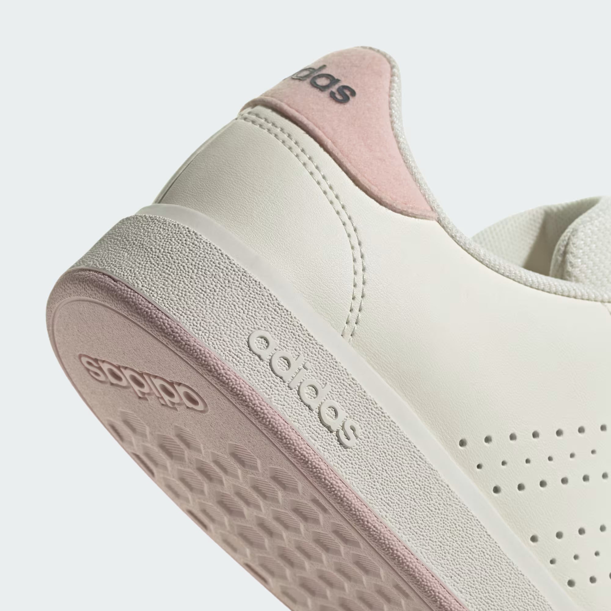 Tênis Adidas Advantage Base 2.0 - Feminino