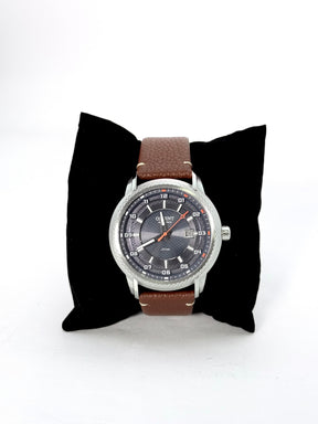 Relógio Orient SolarTech Masculino com pulseira de couro marrom