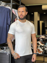 Camisa Menegotti Basic Masculina – Estilo Minimalista e Conforto para o Dia a Dia