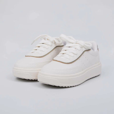 Tênis Feminino TR528 Branco/Oliva – Elegância, Conforto e Versatilidade no Dia a Dia